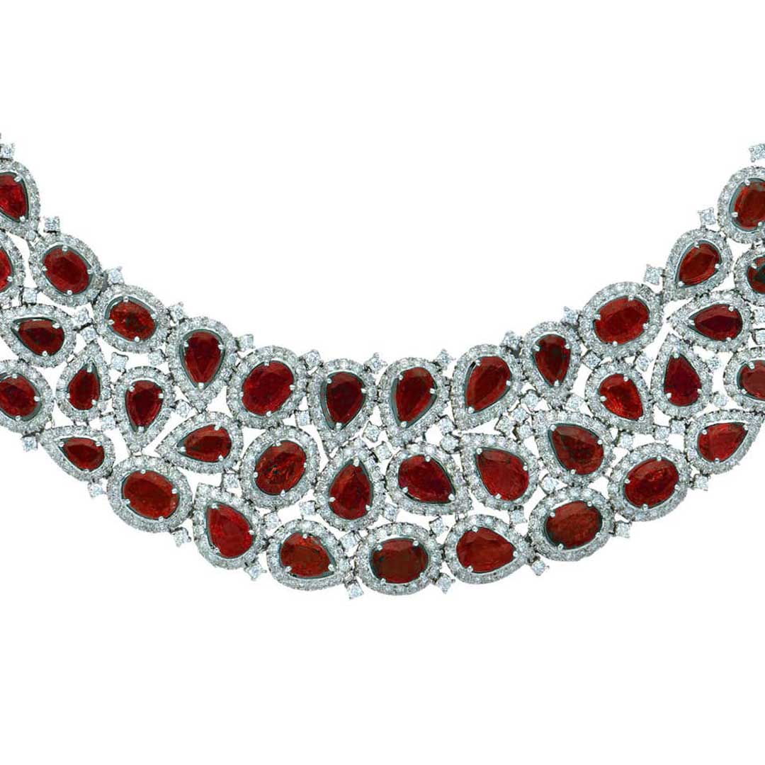 MOELRY Gold Necklace and Red Ruby - MOELRY A Fine Jewelry Made of Diamonds  and Precious Stones