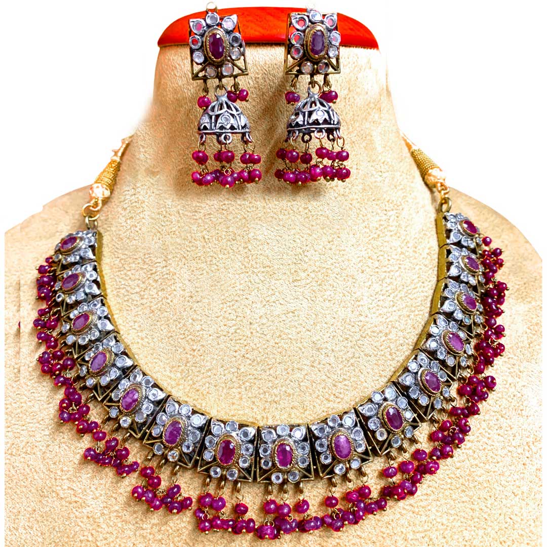 Vintage Design Ruby Chick Necklace with Earrings Gleam Jewels
