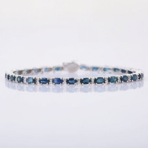 Fine Quality Blue Sapphire Tennis Bracelet in Sterling Silver