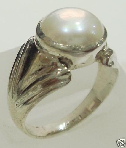 Swirl Diamond and Akoya Pearl Ring | 18K White Gold – Robert Chavira Inc