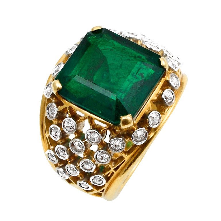 Designer on sale emerald ring